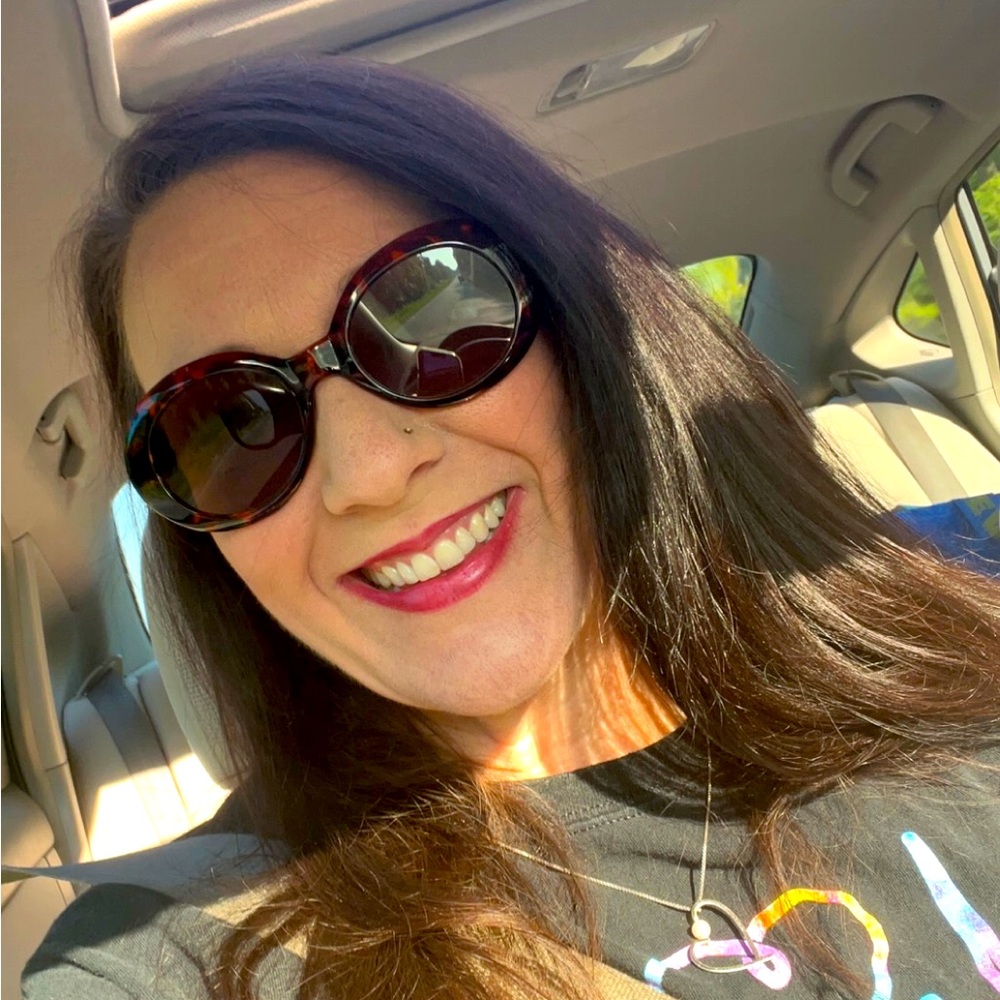 Meet your Posher, Kellie